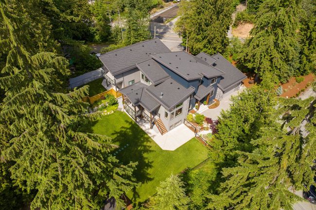 130 Lanson Crescent, House other with 7 bedrooms, 7 bathrooms and 10 parking in Anmore BC | Image 6