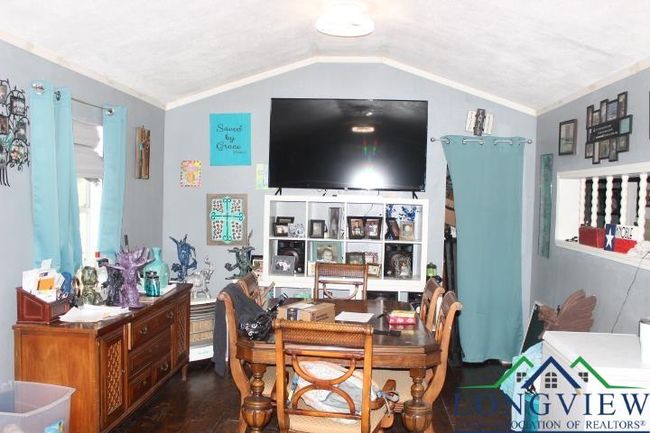 292 J J Craver Rd, House other with 2 bedrooms, 1 bathrooms and null parking in Harleton TX | Image 8
