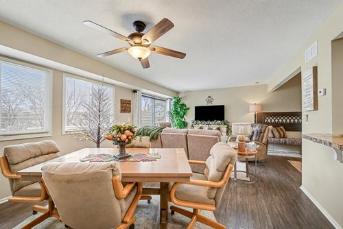 132-8940 Neill Lake Rd, Eden Prairie, MN, 55347-2041 | Card Image