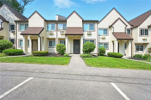 apt-h-223 High St, Westerly, RI, 02891-1755 | Card Image