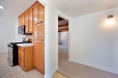 312 Beamer St, Woodland, CA, 95695-3240 | Card Image