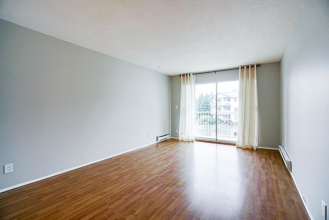 202 - 33225 Old Yale Road, Condo with 1 bedrooms, 1 bathrooms and 1 parking in Abbotsford BC | Image 11