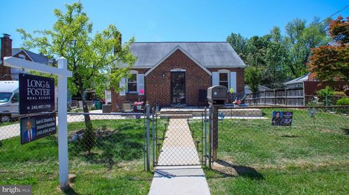3709 Kennedy Pl, HYATTSVILLE, MD, 20782-3837 | Card Image