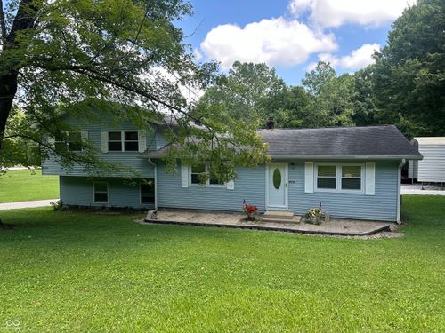 10729 S County Road 10 E, Cloverdale, IN, 46120-8677 | Card Image