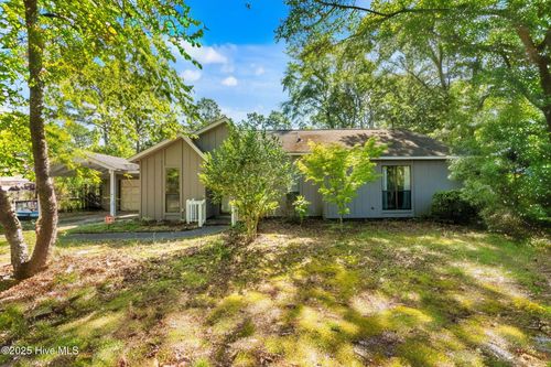 3427 Sparrow Hawk Ct, Wilmington, NC, 28409-2538 | Card Image