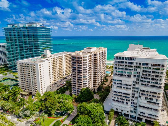 804 - 10175 Collins Ave, Condo with 3 bedrooms, 3 bathrooms and null parking in Bal Harbour FL | Image 51