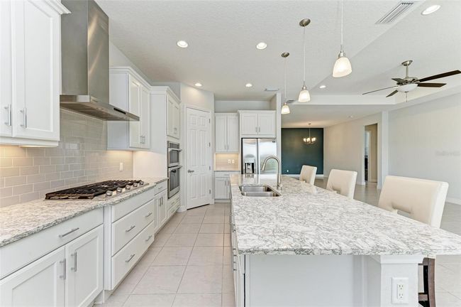 12734 Rainwashed Loop, House other with 4 bedrooms, 3 bathrooms and null parking in Parrish FL | Image 24