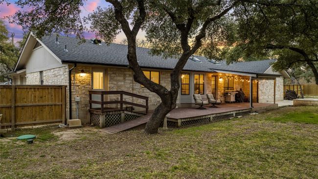 Great outdoor spaces to use! | Image 32