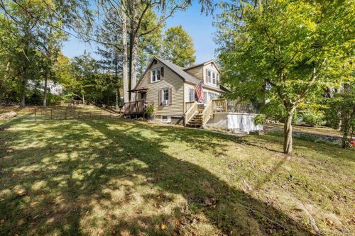 2 Tuxedo Rd, Carmel, NY, 10512-5233 | Card Image
