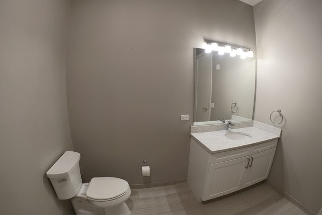 APT-303 - 2050 Clark St, Condo with 2 bedrooms, 2 bathrooms and 1 parking in Chicago IL | Image 16