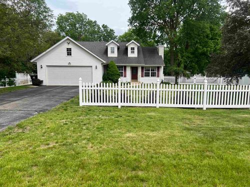 637 North Prairie, Rockton, IL, 61072 | Card Image
