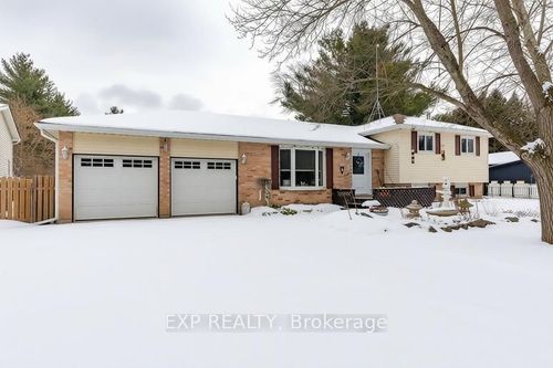 8245 Main St, Adjala Tosorontio, ON, L0M1M0 | Card Image