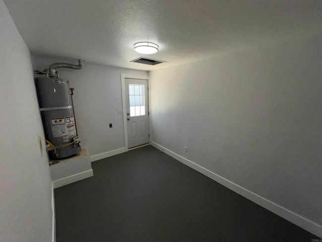 633 Kempton St, House other with 4 bedrooms, 2 bathrooms and 8 parking in Spring Valley CA | Image 16