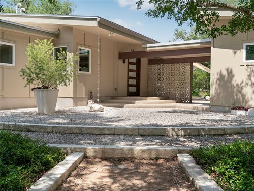 110 Purgatory Pass, San Marcos, TX, 78666-1782 | Card Image