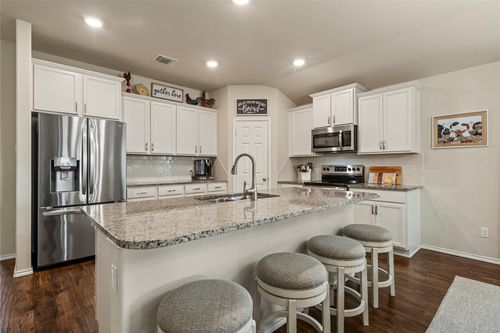 2912 Jackal Dr, Lorena, TX, 76655-3908 | Card Image