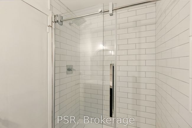 117 - 12 Bigwin Island, Condo with 0 bedrooms, 1 bathrooms and 50 parking in Baysville ON | Image 6