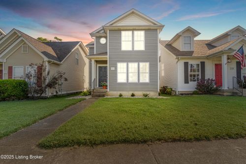 1217 Ormsby Ln, Louisville, KY, 40222-3862 | Card Image