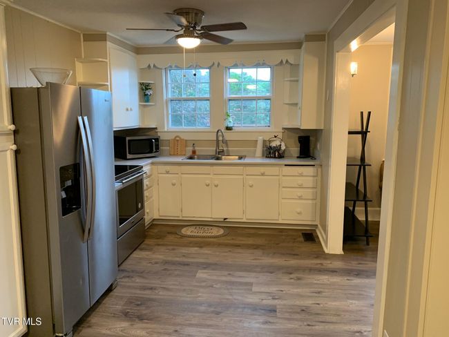 626 N Mohawk Dr, House other with 2 bedrooms, 1 bathrooms and null parking in Erwin TN | Image 12