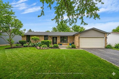 44 Mcclellan Rd, Alton, ON, L7K0C8 | Card Image