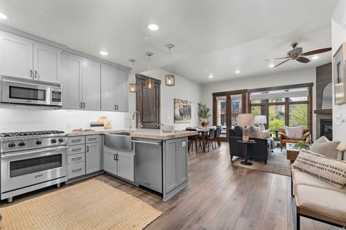 1b-3751 Blackstone Dr, Park City, UT, 84098-6781 | Card Image