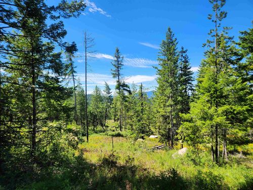 1492 Portrait Way, Colville, WA, 99114-8000 | Card Image