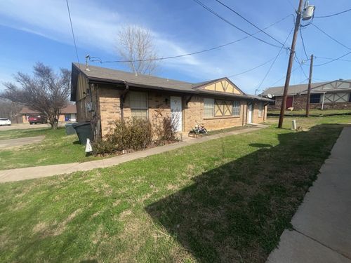 217 Pine Meadow Dr, Kennedale, TX, 76060-3233 | Card Image