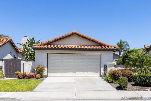 270 Smoke Tree Pl, Oceanside, CA, 92057-6127 | Card Image