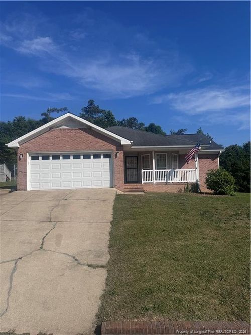 1535 Londonderry Pl, Fayetteville, NC, 28301-2889 | Card Image