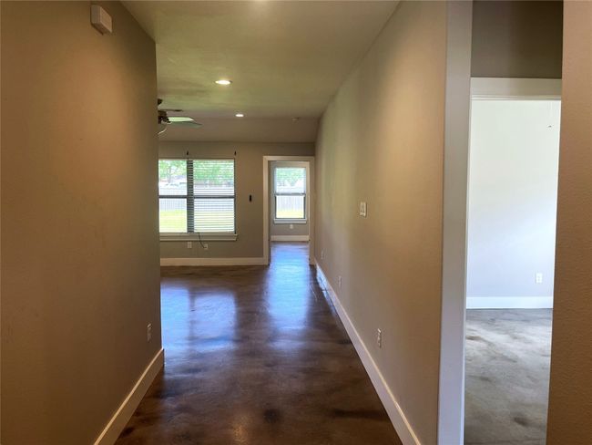 309 Mayo St, House other with 3 bedrooms, 2 bathrooms and null parking in Howe TX | Image 4