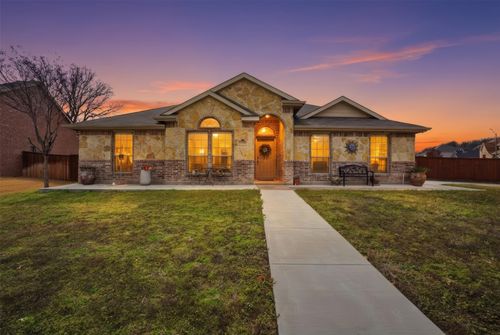 3701 Dutch Iris Ln, Forest Hill, TX, 76140-7005 | Card Image