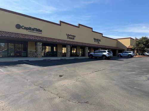 9712 W Fm 2147, Horseshoe Bay, TX, 78657-5984 | Card Image