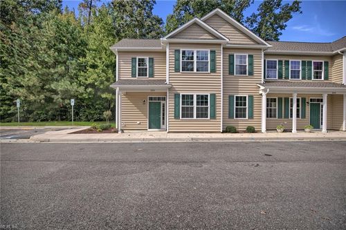205 Patriots Village Ct, West Point, VA, 23181-9499 | Card Image