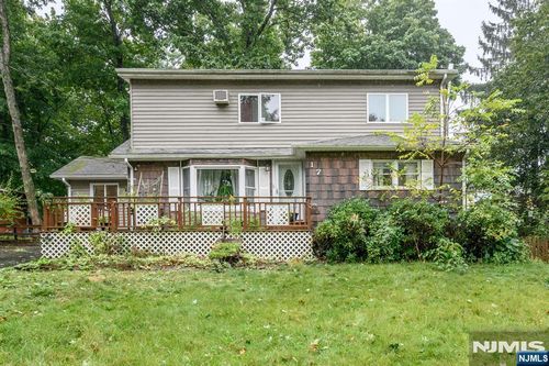 17 Brady St, West Milford, NJ, 07480-4560 | Card Image