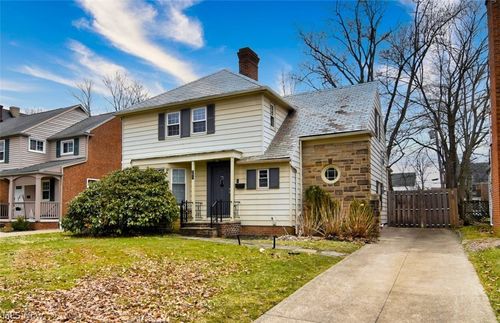 3677 Stoer Rd, Shaker Heights, OH, 44122-5115 | Card Image