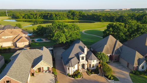 900 Merion Dr, Burleson, TX, 76028-3264 | Card Image