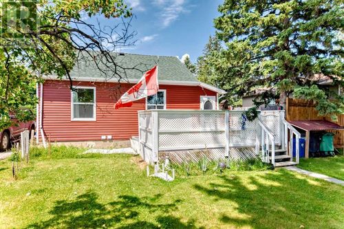 204 Sunset Blvd Nw, Turner Valley, AB, T0L2A0 | Card Image