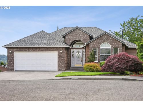16432 Se Meadowland Ct, Portland, OR, 97236-9377 | Card Image