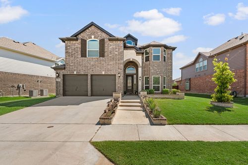 9305 Saltbrush St, Fort Worth, TX, 76177-7420 | Card Image