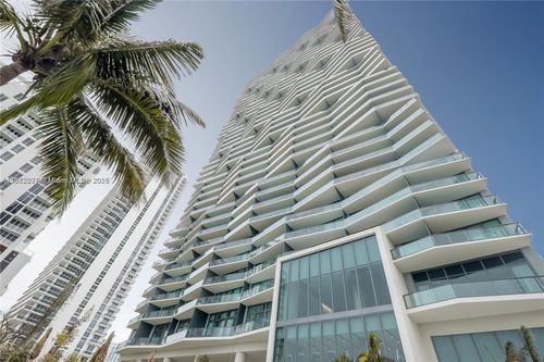 apt-2505-460 Ne 28th St, Miami, FL, 33137-4684 | Card Image