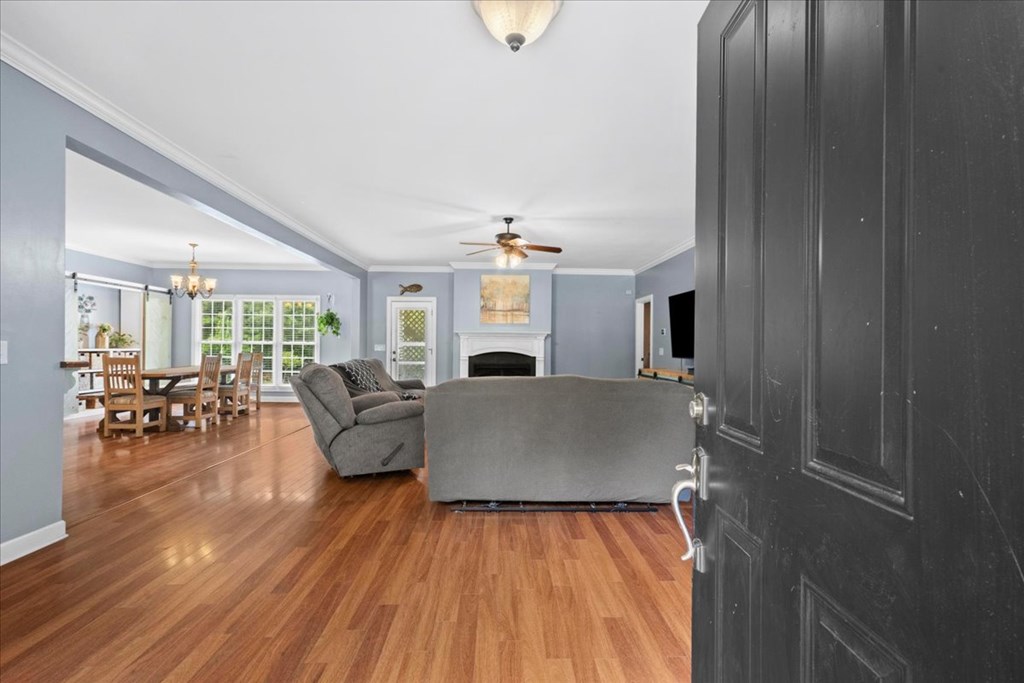 Residential in Chatsworth 5
