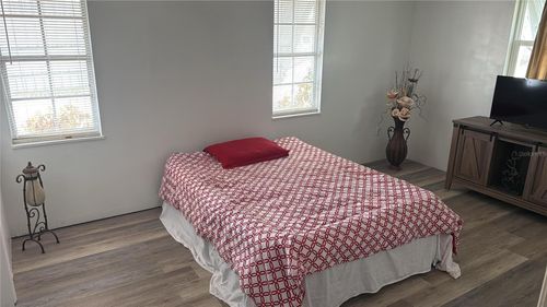 6020 17th St, ZEPHYRHILLS, FL, 33542-2604 | Card Image