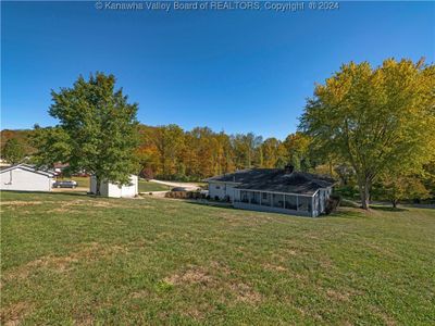 308 Dewey Drive, House other with 4 bedrooms, 1 bathrooms and null parking in Saint Albans WV | Image 2