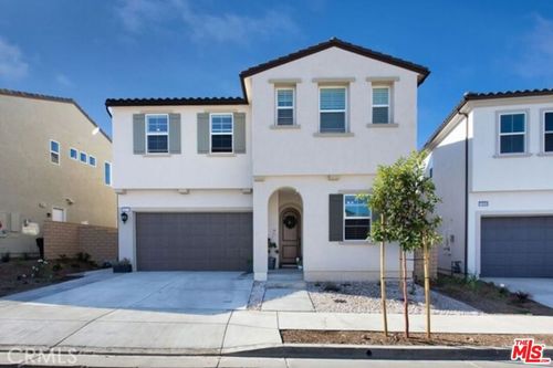 19278 Blackthorne Dr, Canyon Country, CA, 91351 | Card Image