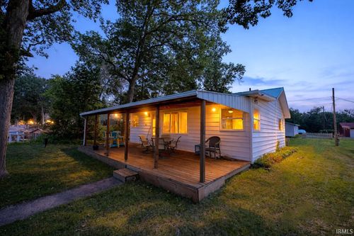 3342 N Shore Acres Loop, Monticello, IN, 47960-7358 | Card Image