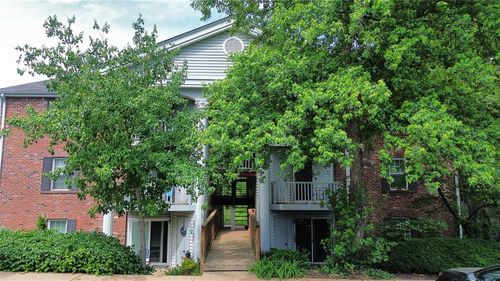 apt-d-7611 Triwoods Dr, Saint Louis, MO, 63119-5074 | Card Image