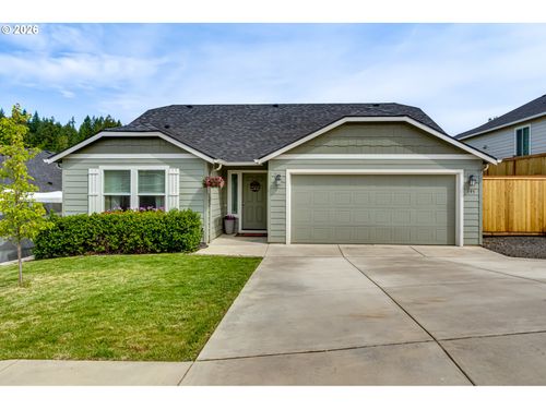 195 Rockcrest Dr, Lowell, OR, 97452-9773 | Card Image