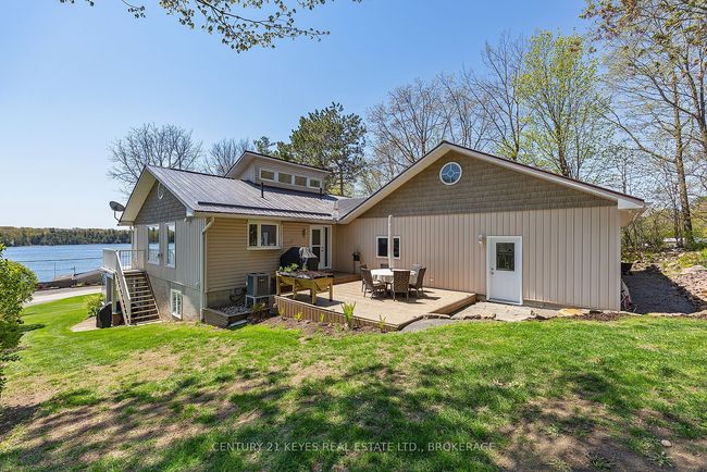 130 Ivy Lea Rd, House other with 3 bedrooms, 3 bathrooms and 6 parking in Lansdowne ON | Image 7