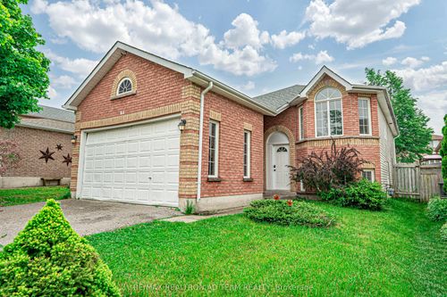 64 Snowy Owl Cres, Barrie, ON, L4M6P5 | Card Image