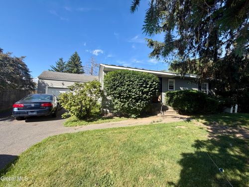 22 Michigan Ave, Rensselaer, NY, 12144-4815 | Card Image