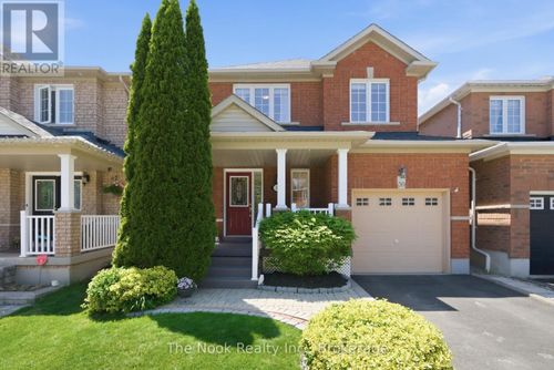 39 Rampart Cres, Whitby, ON, L1P1T6 | Card Image